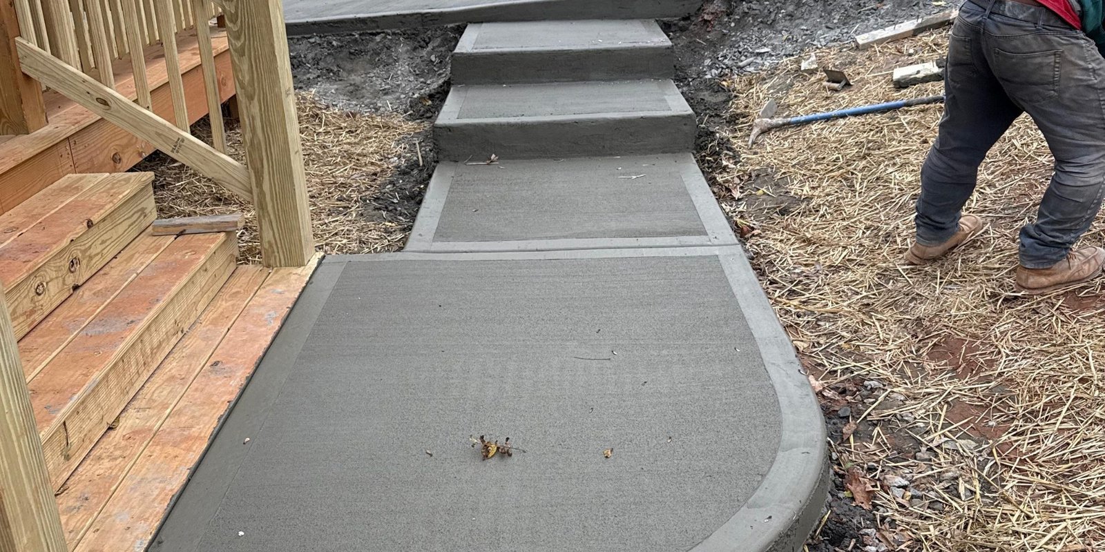 Concrete walkway and sidewalk in Gastonia nc